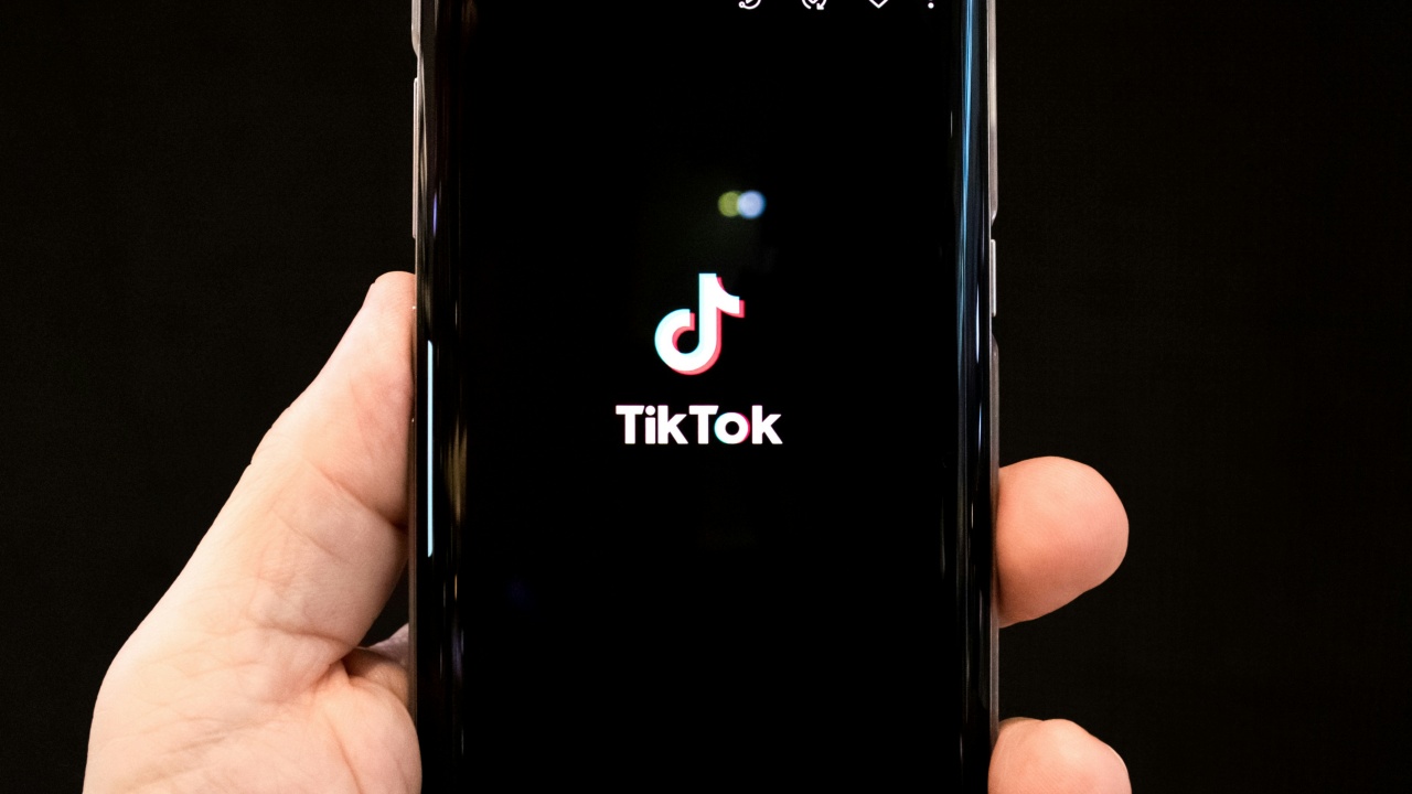 Lirik Lagu Viral 'Tor Monitor Ketua (Orang Baru Lebe Gacor)' dari Ecko Show, Juan Reza dan Chesylino