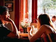 Tutorial Jadi Dokter Cinta di Tongkrongan Padahal Enggak Pernah Pacaran 