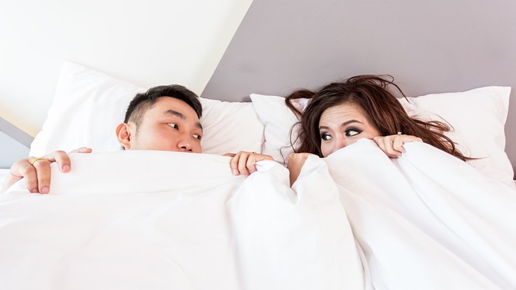 Enggak Perlu Seksi, Istri Harus Bossy Supaya Suami Puas