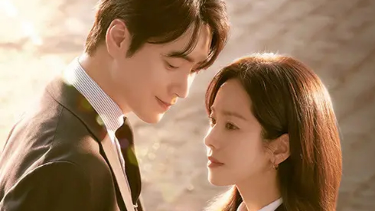 Menilik Sisi Husband Material Lee Jung Hyuk di K-Drama 'Love Scout', Tayang di Netflix