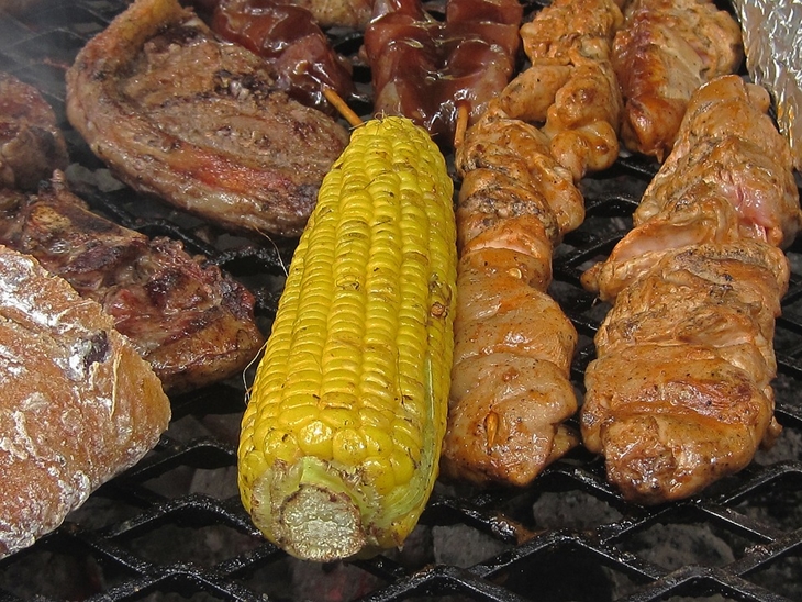 Sosaties salah satu makanan khas kebab dari Afrika Selatan. (Foto: Pixabay/Bluesnap)