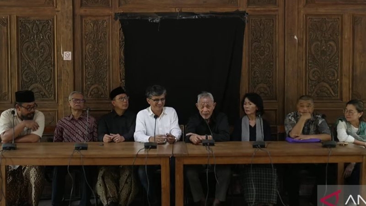 Sejumlah Tokoh Berkumpul di Rumah Gus Mus, Suarakan Keprihatinan Terkait Putusan MK