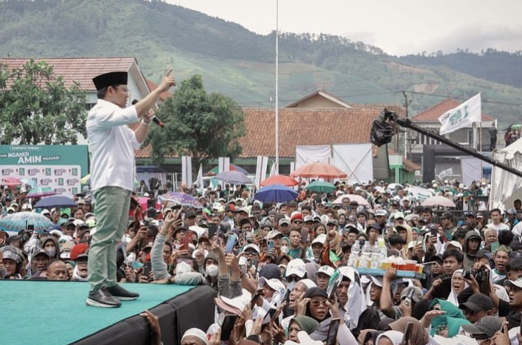 Pengamat: Kritikan Cak Imin soal Kantong Sembako Biru Jatuhkan Heru yang Dekat Jokowi