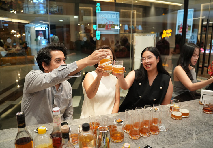 Sambut Tahun Baru Imlek 2026, Hennessy Hadirkan Koleksi Tahun Kuda nan Berani