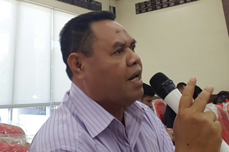 Ahmad Atang. (ANTARA/Bernadus Tokan)