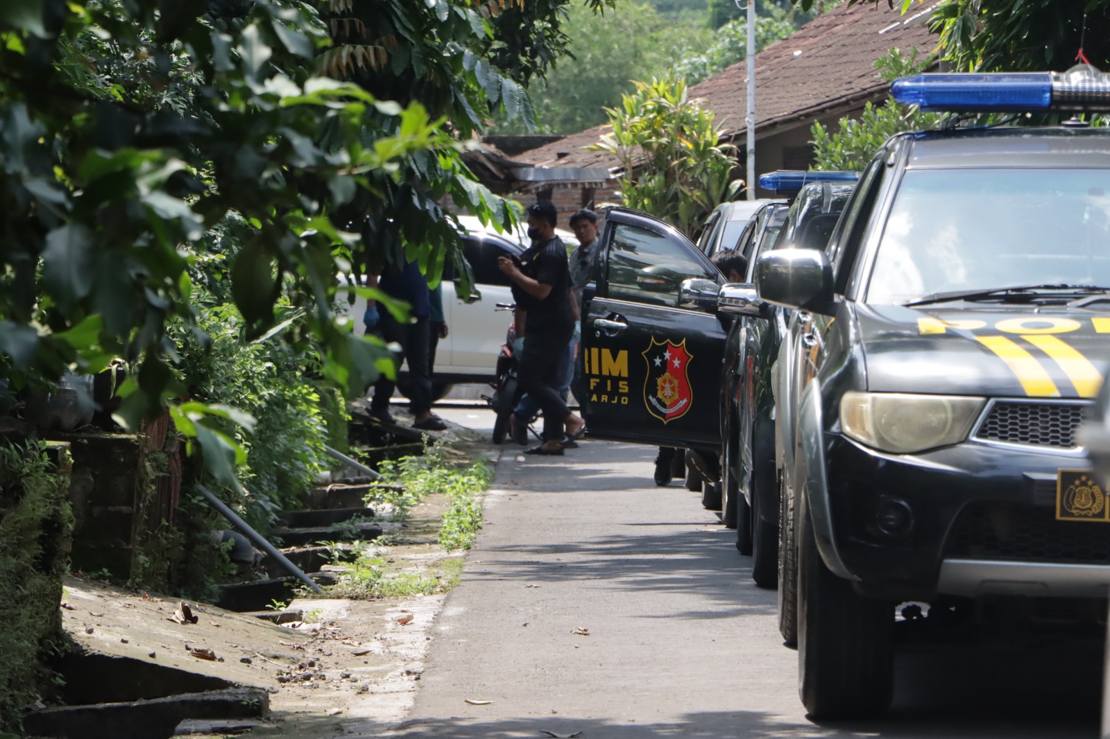 Densus 88 Tangkap Ketua RT Terduga Teroris Soloraya