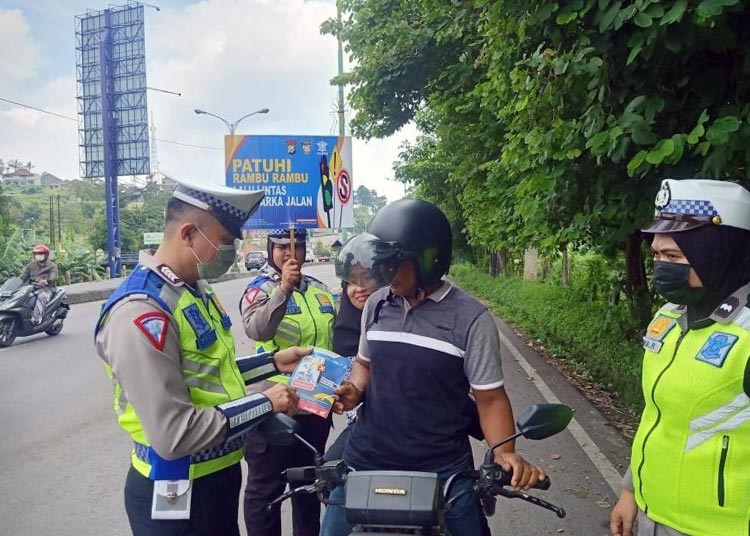 MK Bolehkan Polisi Bertugas di Jabatan Sipil asal Sesuai Undang-Undang, Pengamat Minta tak Ada lagi Keraguan