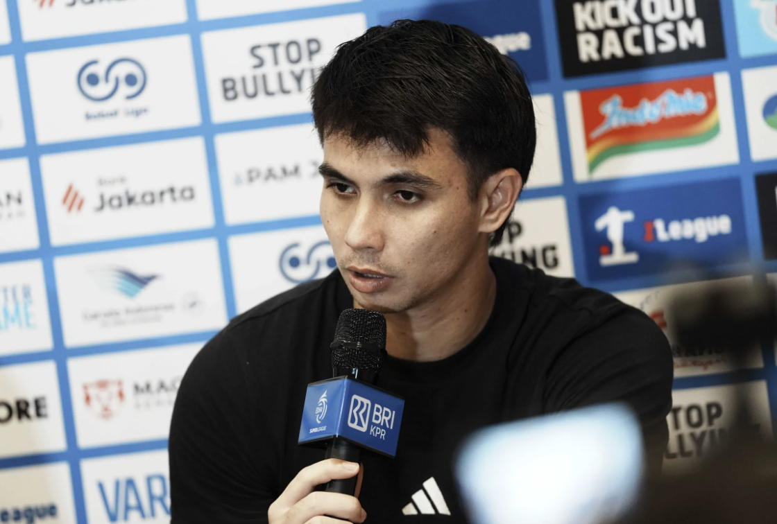 Gawang Persija Jebol 3 Kali, Nadeo Argawinata Kirim Sinyal Kebangkitan Lawan Arema FC