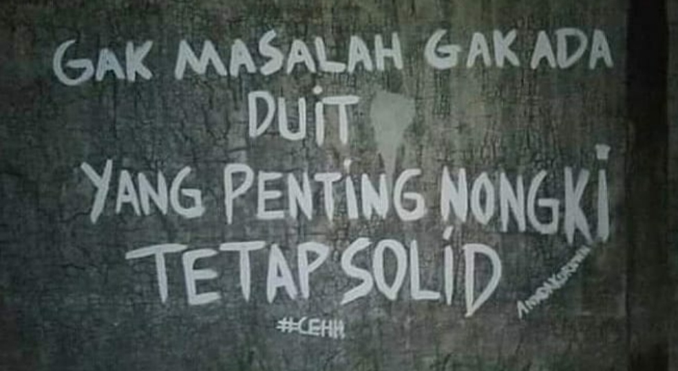 Enggak Semua Paku Cantelan Minuman Asyik Buat Tongkrongan