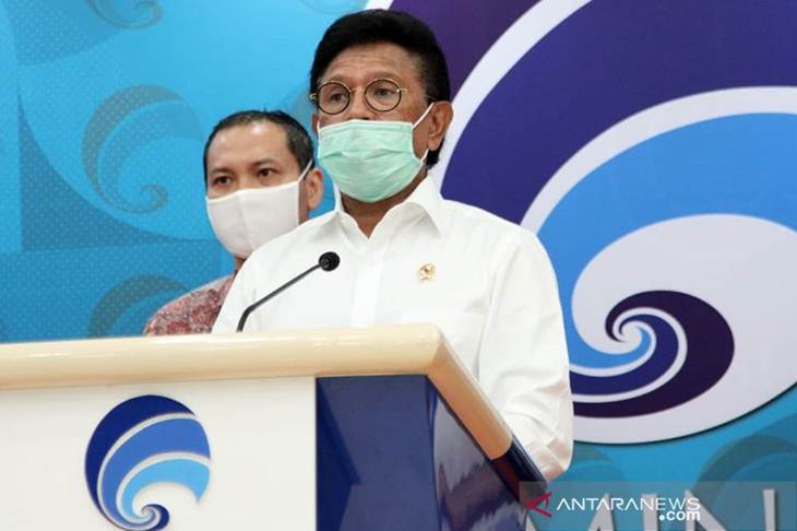 Menteri Komunikasi dan Informatika (Menkominfo) RI Johnny G Plate (kanan) di sela-sela konferensi pers daring yang dilakukan di Jakarta, Senin (23/3/2020). ANTARA/Kementerian Kominfo RI/pri.