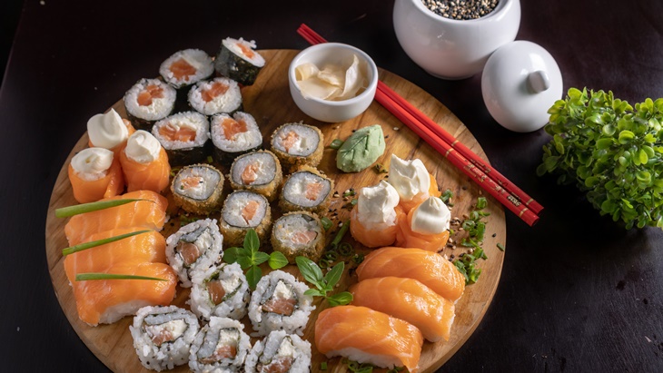 Cara Makan Sushi Seperti Orang Jepang