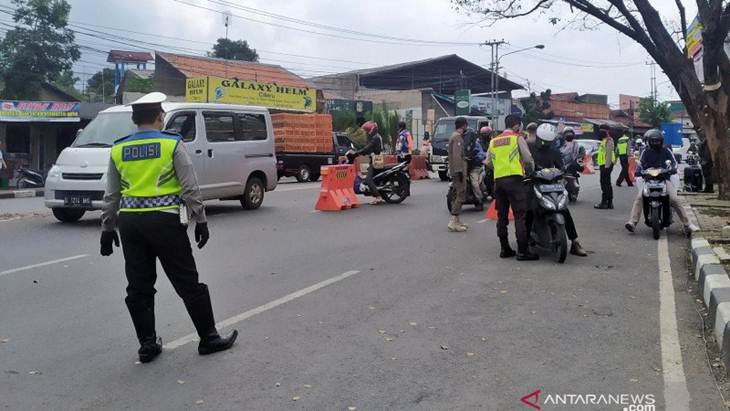 Pemerintah Bantah bakal Hilangkan Pembatasan dalam PSBB