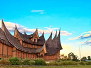 Menteri PUPR Tinjau Persiapan Peresmian Restorasi Puluhan Rumah Gadang