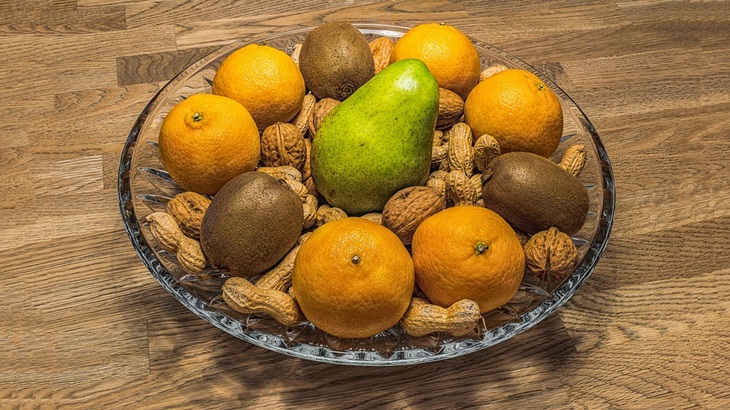 Kacang-kacangan dengan buah. (Foto: Pixabay/O12)