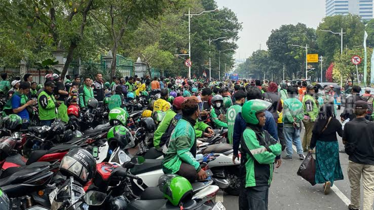 Menaker Akui #KaburAjaDulu Tantangan untuk Pemerintah Berbenah