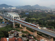Kang Emil: Bandung - Jakarta Hanya Kurang dari 30 Menit Pakai Kereta Cepat
