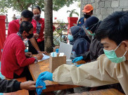 78 Wisatawan Reaktif Rapid Test Dalam Operasi Gabungan