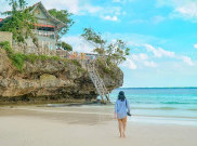 Pasir Putih nan Lembut dan Perahu Pinisi di Tanjung Bira 