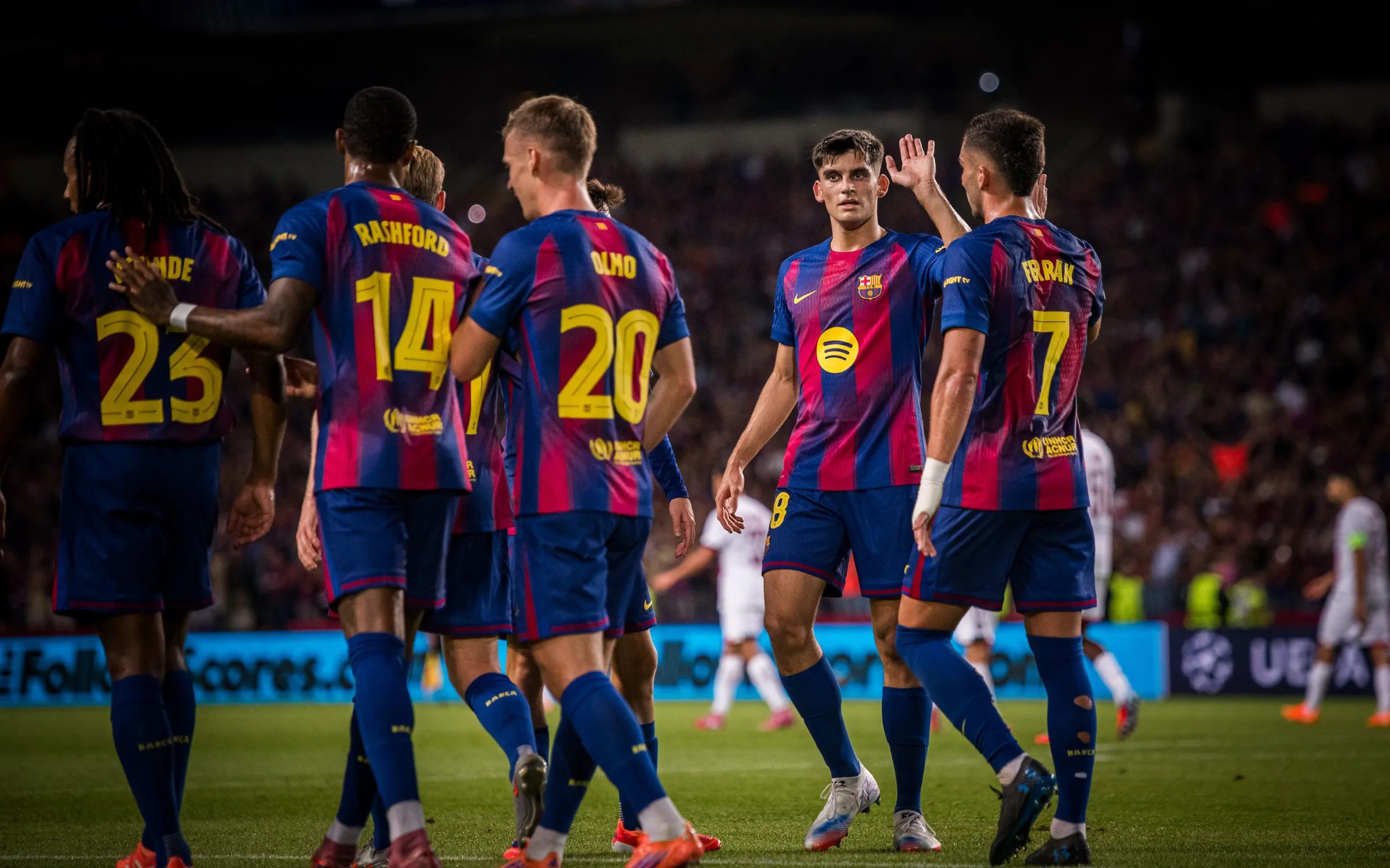 Kalah di Kandang Sendiri, Hansi Flick Akui Barcelona Beda Level dengan PSG