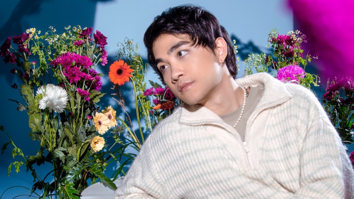 Lullaboy Senandungkan Lagu Romantis 'Life with U'