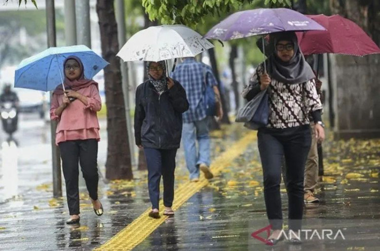 DKI Jakarta Diprakirakan Hujan Ringan Malam Hari