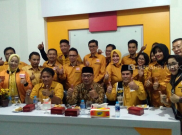 Aceng Fikri Berikan Surat Dukungan Hanura kepada Emil