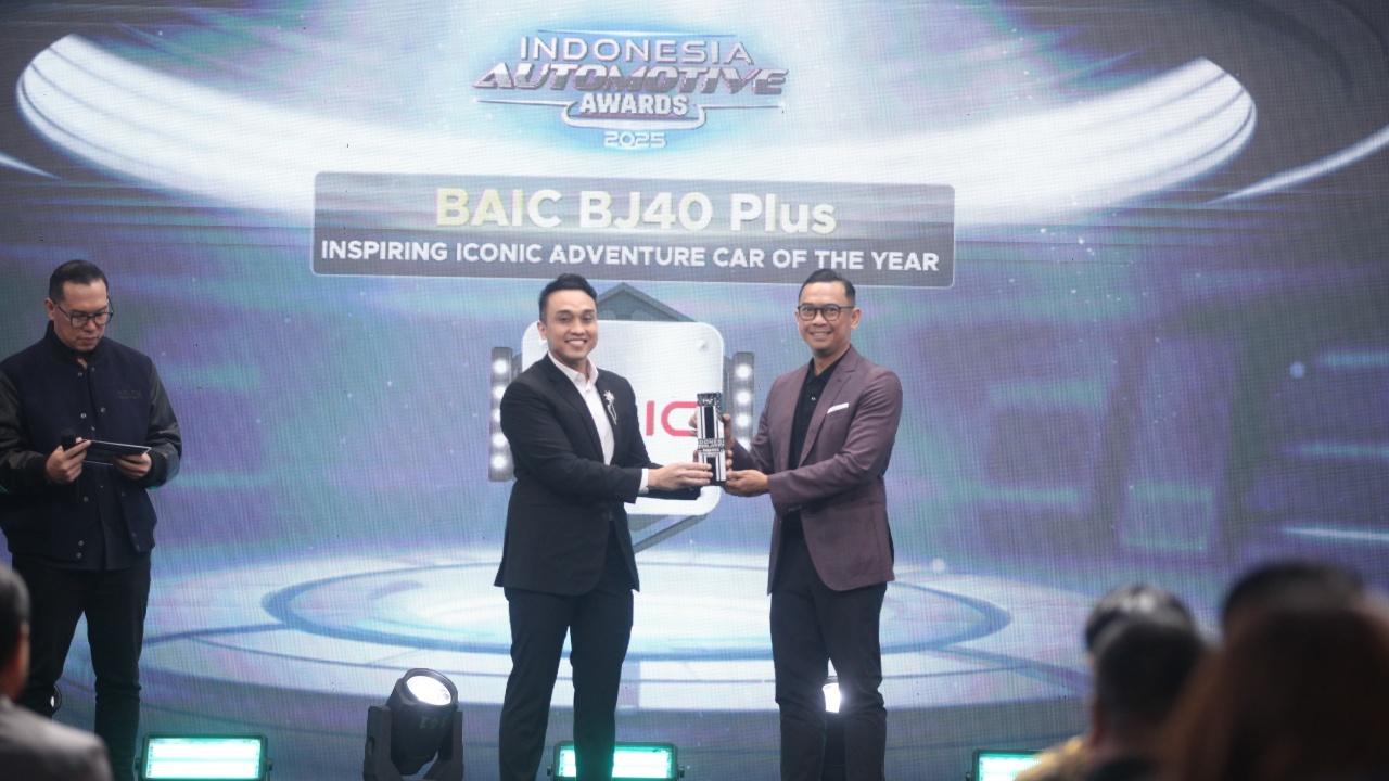 SUV Ikonis BAIC BJ40 Plus Sabet Penghargaan di Ajang Indonesia Automotive Awards 2025