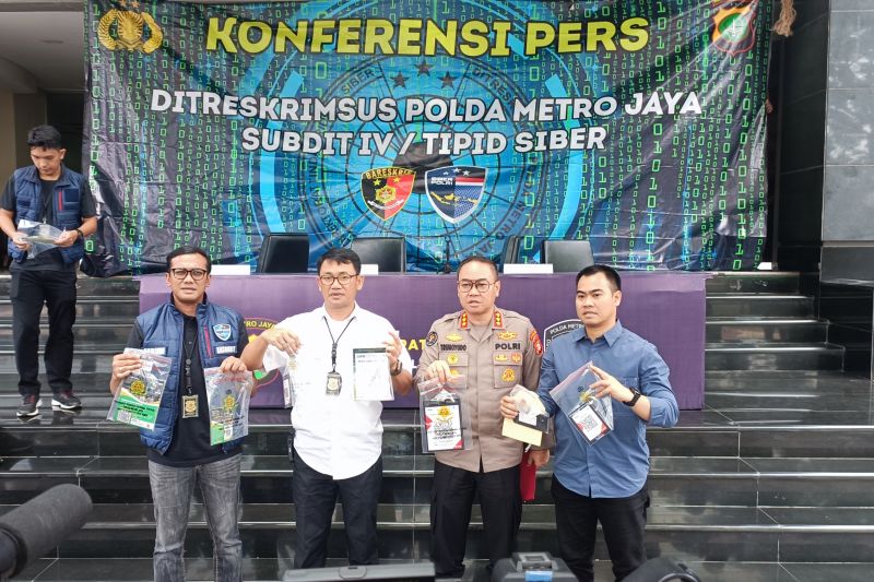 Kelabui dan Curi Dana Umat Lewat QRIS