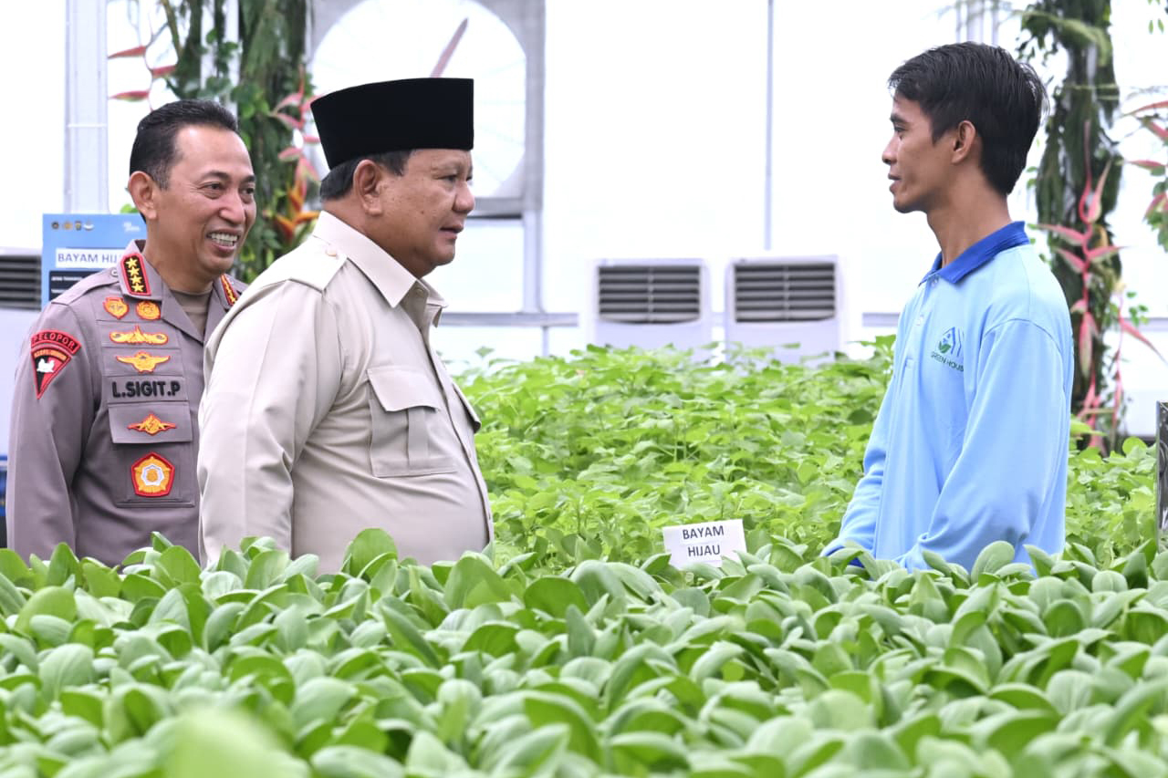 Presiden Prabowo Subianto Resmikan 1.072 SPPG Polri dan 18 Gudang Ketahanan Pangan