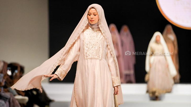 Nina Zalifa Signature Rilis Busana Muslim Premium di IFW 2023 