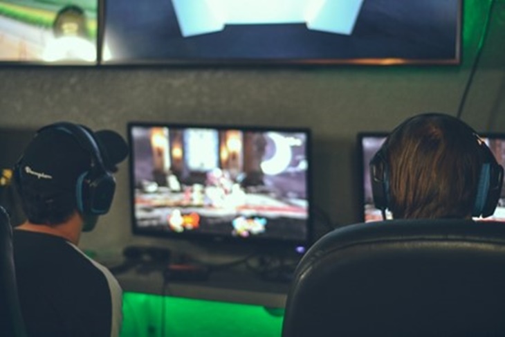 5 Keuntungan Ketika Main Solo Ranked, Enggak Bikin Baper Orang