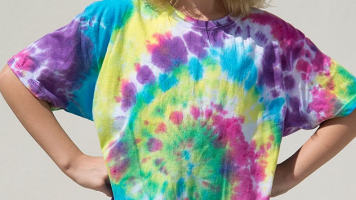 Tutorial Bikin Baju Tie-Dye Ala Anak Indie. Fashionable dan Sustainable Abis