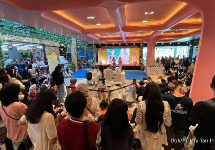 ICHITAN K-Pop Fest di Samarinda Raih Rekor MURI