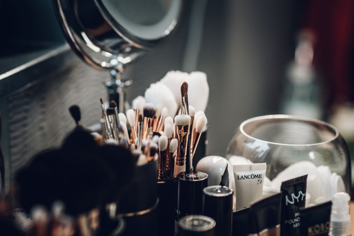 Makeup Tetap On Meski Pakai Masker