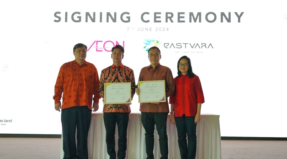 Penandatanganan kerja sama antara EASTVARA Mall BSD dan PT AEON Indonesia