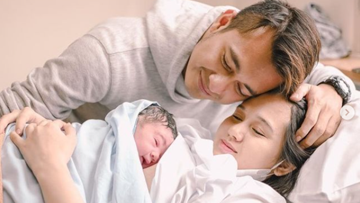 Mengenal Golden Hour Pada Bayi Baru Lahir