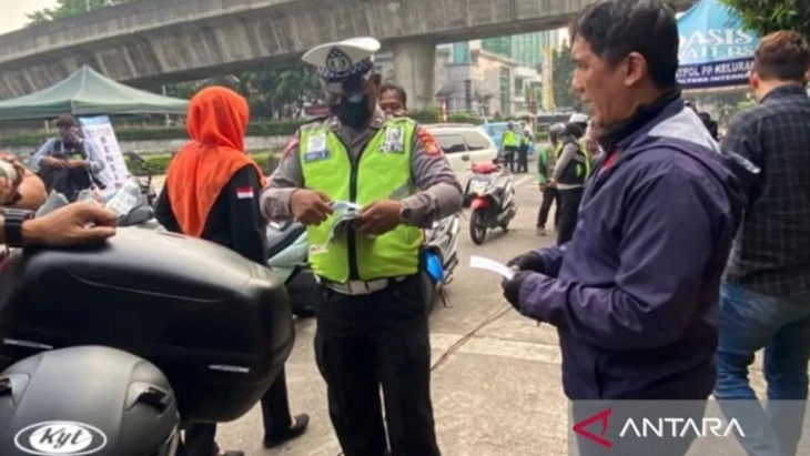 Polisi dan Pemprov DKI Lanjutkan Razia Uji Emisi, Sanksi Wajib Servis Kendaraan