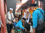 Jamaah Mulai Tiba di Indonesia, Bandara Soetta Larang Penjemputan Haji di Terminal 2F