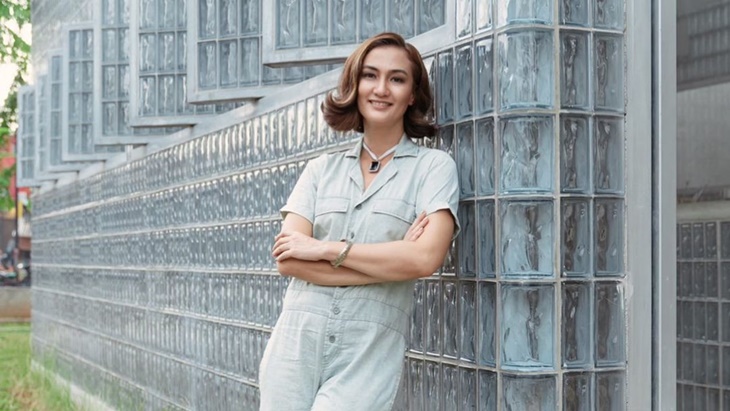 Atiqah Hasiholan dan Melanie Subono Ajak Masyarakat Konsumsi Produk Lokal