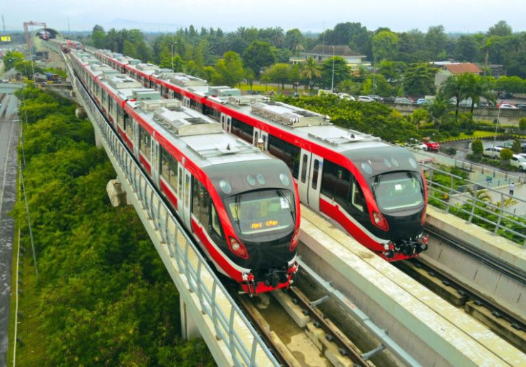 Jumlah Perjalanan LRT Jabodebek Ditambah Mencapai 202 Per Hari