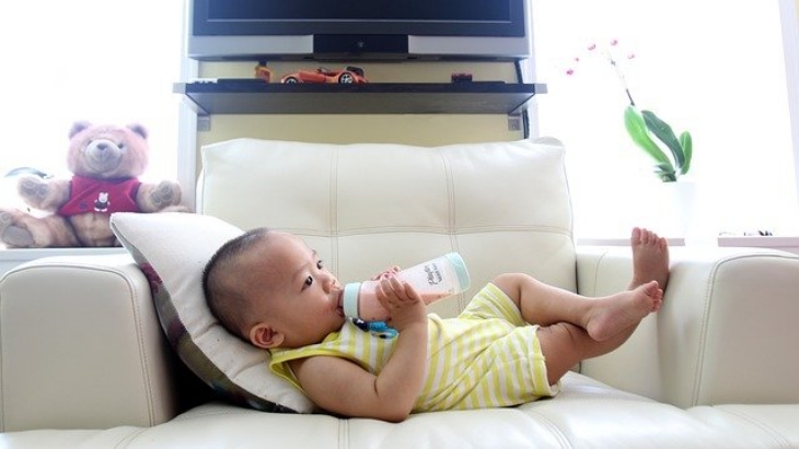 Anak Tak Boleh Ngedot di Atas Umur Empat Tahun