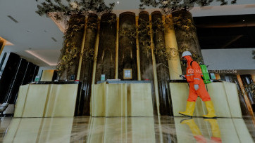 Cegah COVID-19, Hotel JHL Solitaire Lakukan Disinfeksi