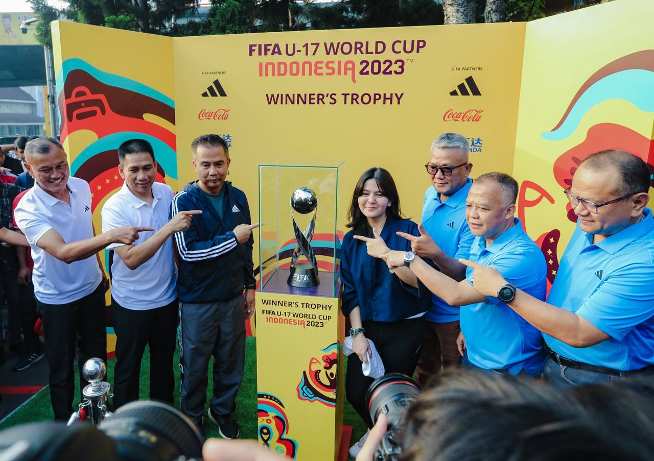 Trofi Piala Dunia U-17 2023 Dipamerkan di Kota Bandung