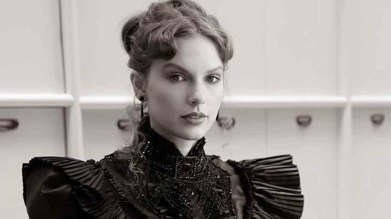 Pecah Rekor, Taylor Swift Jual 700.000 Vinyl Album 'The Tortured Poets Department' dalam 3 Hari