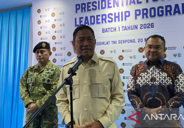 Ratusan Pekerja BUMN Digembleng Kodiklat TNI, Belajar Dasar Militer 