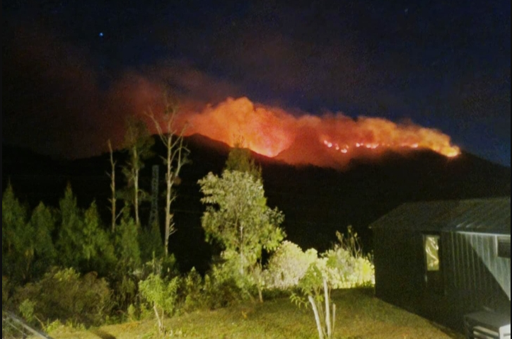 Kebakaran Gunung Semeru dan 4 Pegunungan di Jatim Makin Parah, Heli Pemadam Ngadat
