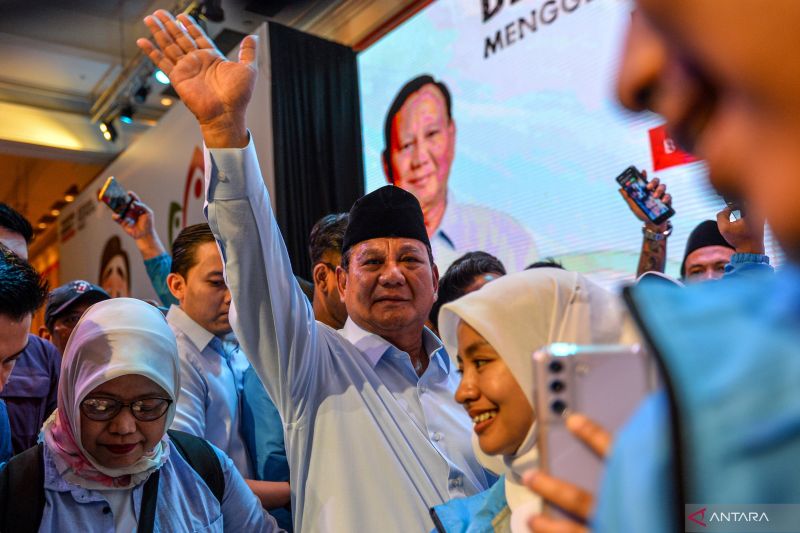 Prabowo Ingatkan Omong Doang Politisi