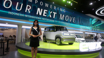 Mengintip Mobil Listrik Konsep Suzuki eWX Mejeng di Ajang Otomotif IIMS 2025