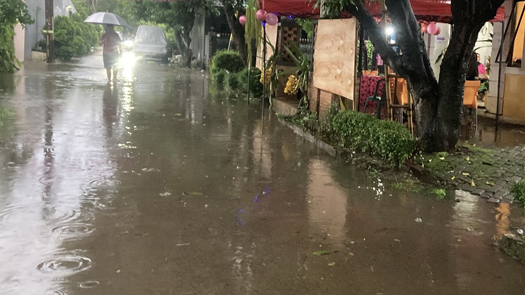 Hati-Hati, Ruas Jalan di Jakarta ini Tergenang Imbas Hujan Deras