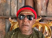 Ketua Adat La Pago Minta Rakyat Papua Jangan Terprovokasi Insiden Pemusnahan Mahkota Cenderawasih